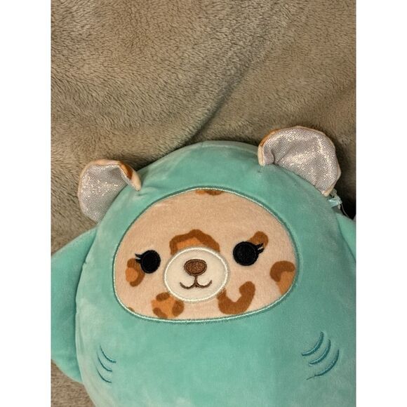 Squishmallow Lexie the Cheetah in Stingray Costume 7.5"   NWT - Picture 11 of 11